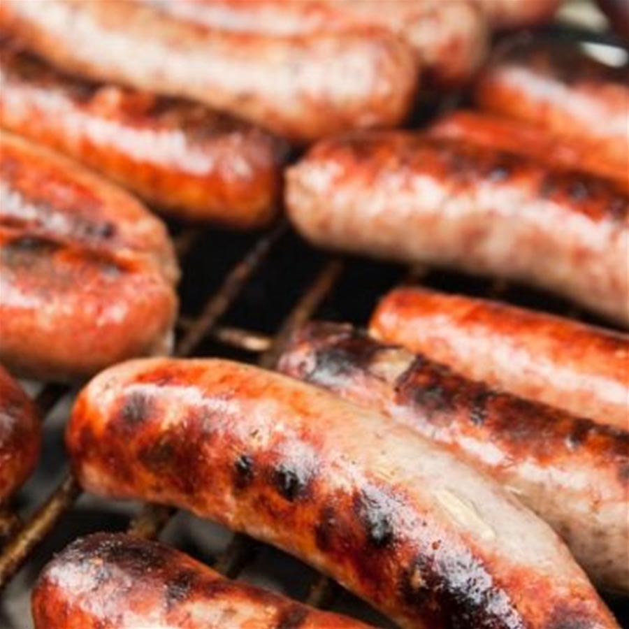https://www.gourmetfoodstore.com/images/Product/large/grilling-sausages-the-ultimate-guide-15230-1S-5230.jpg